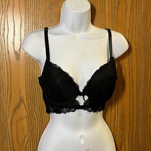 Black Lace Cutout Push-up Bra